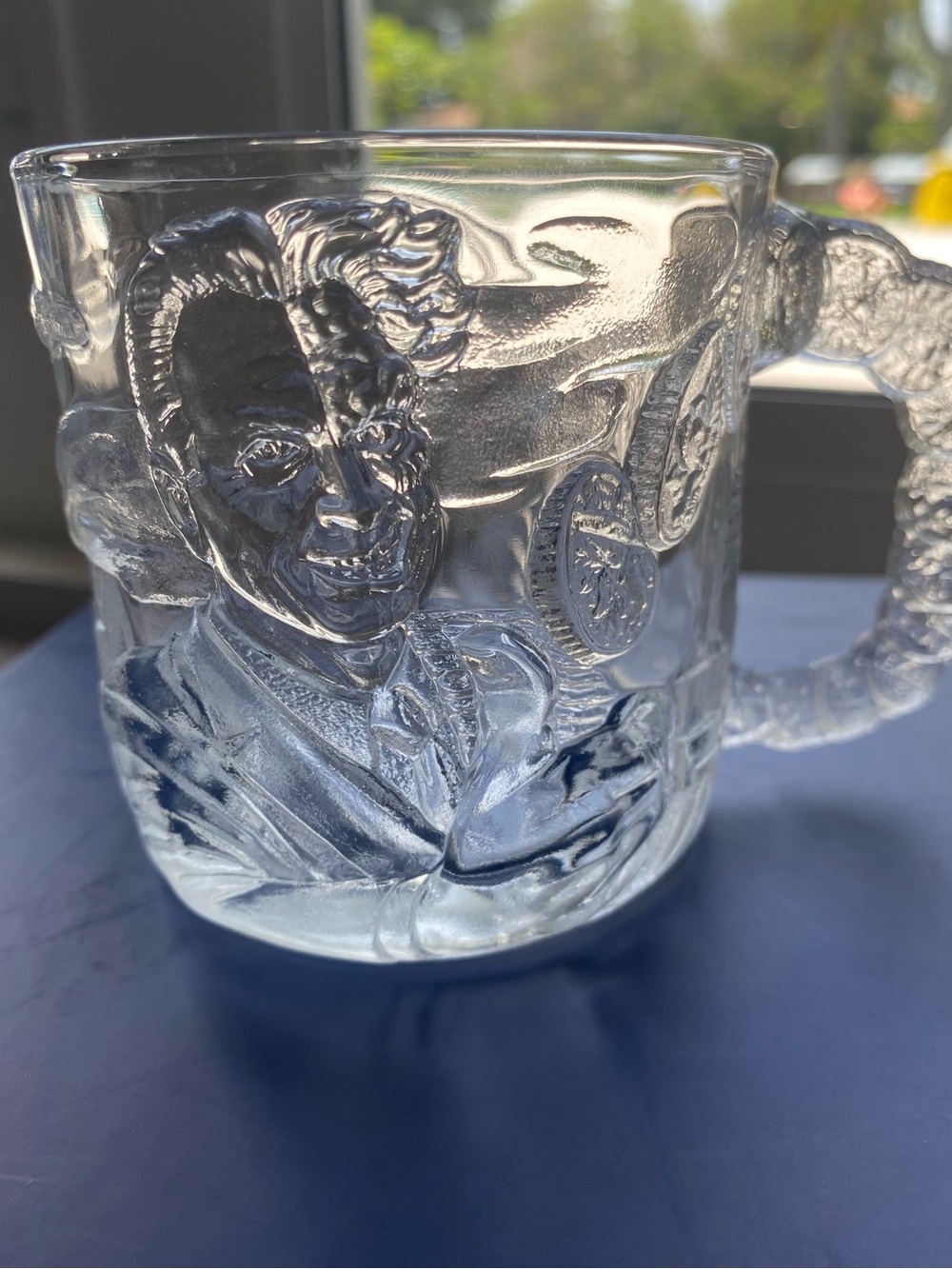 1995 McDonald’s Batman Forever TWOFACE Clear Glass Collectible Mug 3D Design VTG